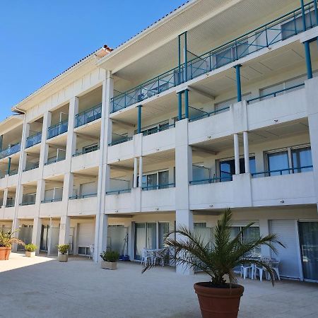 Appartement Golf Et Nivelle Avec Piscine Et Parking Ciboure Luaran gambar