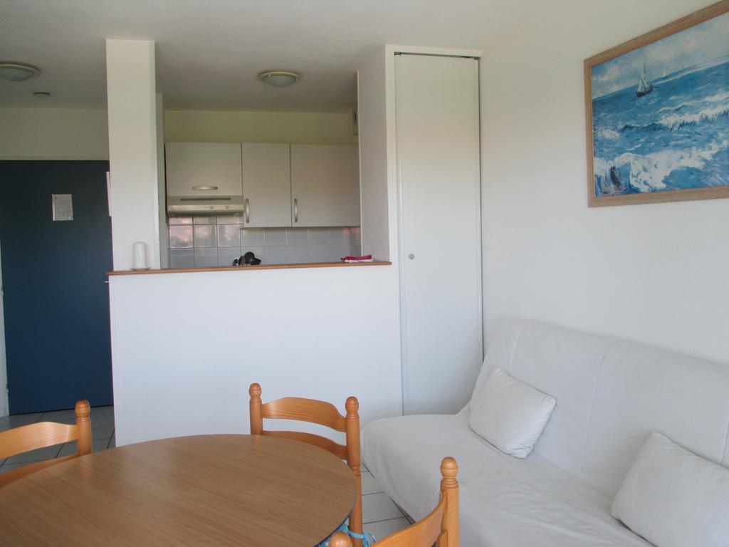 Appartement Golf Et Nivelle Avec Piscine Et Parking Ciboure Luaran gambar